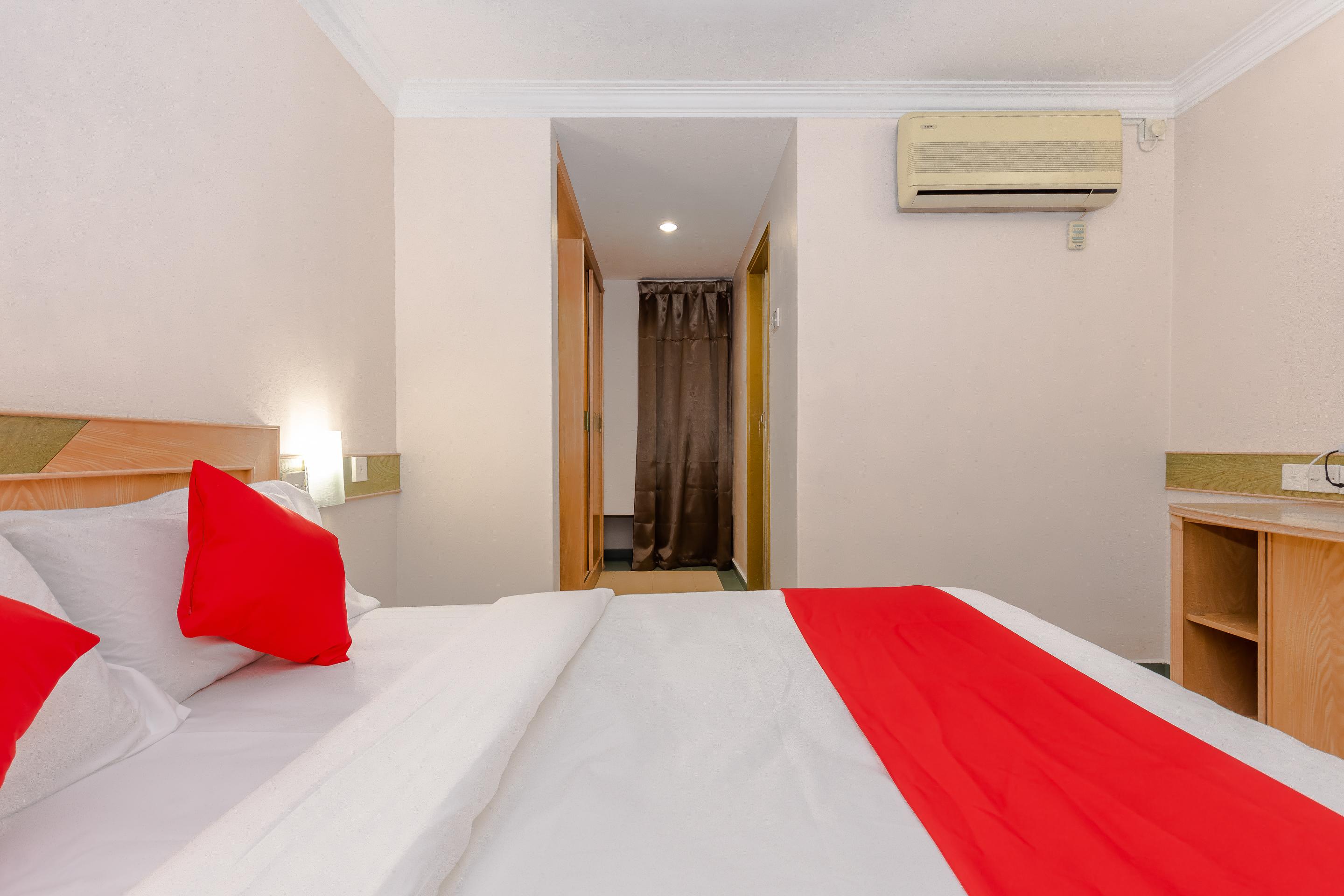 Oyo 764 Hotel Famous Inn Malacca Exterior photo